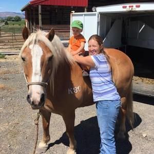 Meet your Posher, Allison